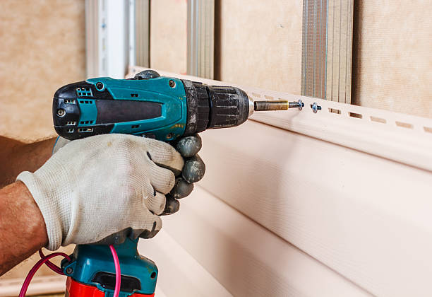 Affordable siding repair and maintenance services in Irvine, CA